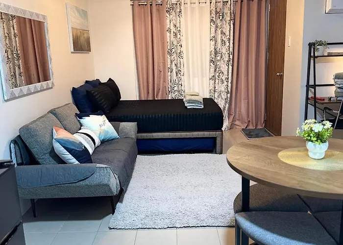 Plumera With Elavator Near Airport, Malls & Schools Apartment